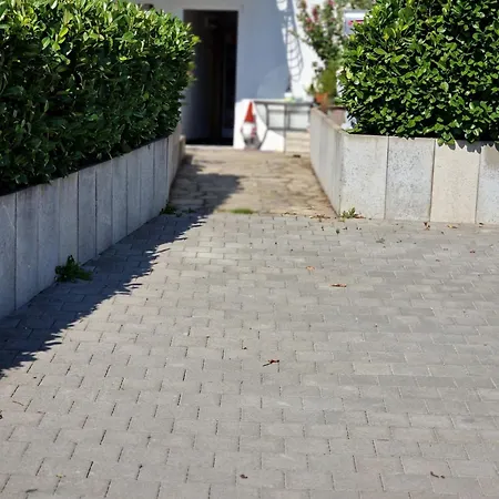 Haus Sonnenschein *
